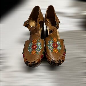 Embroidered Floral Brown Women's Heels